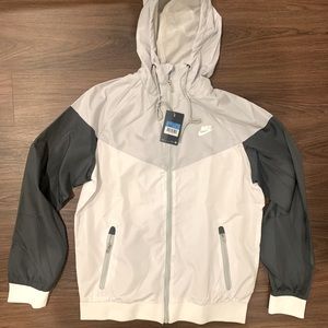 Nike Jackets \u0026 Coats | Nike Windbreaker Jacket | Color: Gray/White | Size: M | G_Thedon's Closet